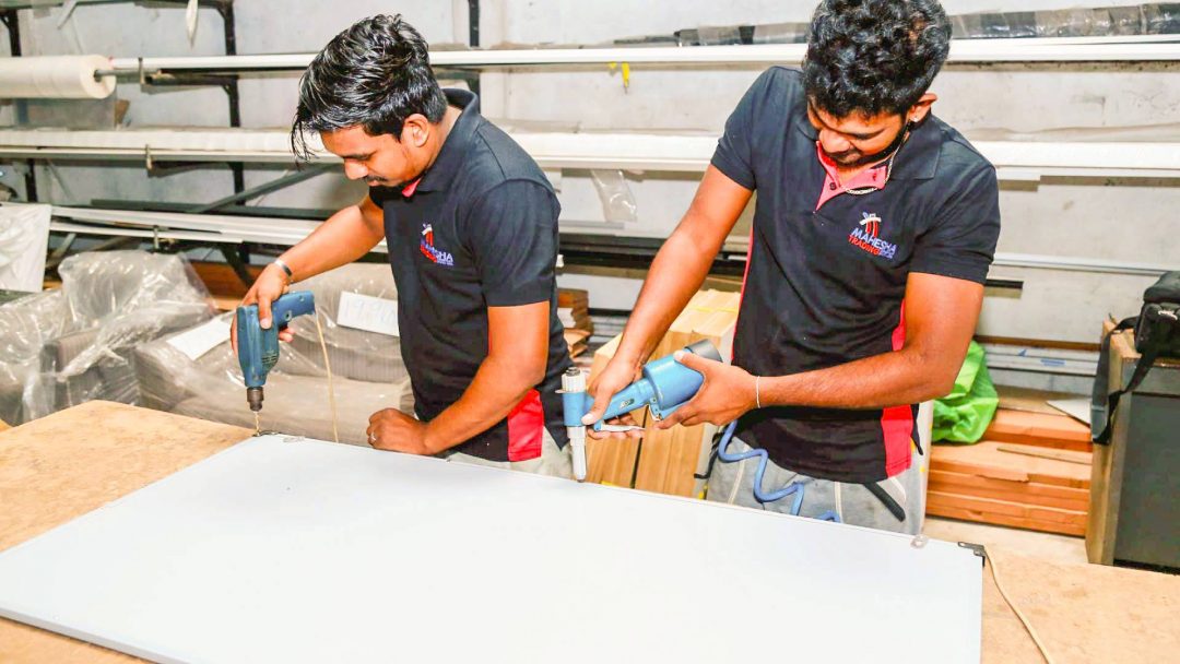 About Us Whiteboard Manufacturer Sri Lanka